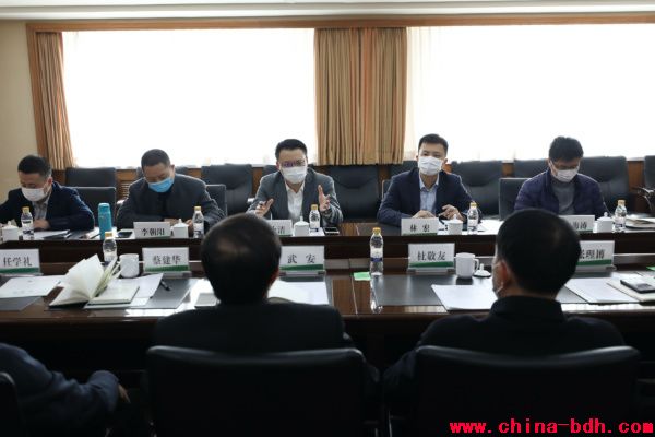 點擊瀏覽下一頁